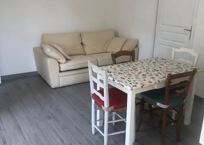 A Casa Nostra アジャクシオ